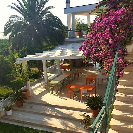 Agriturismo Donna Clementina Villa Castellaneta Marina Buitenkant foto