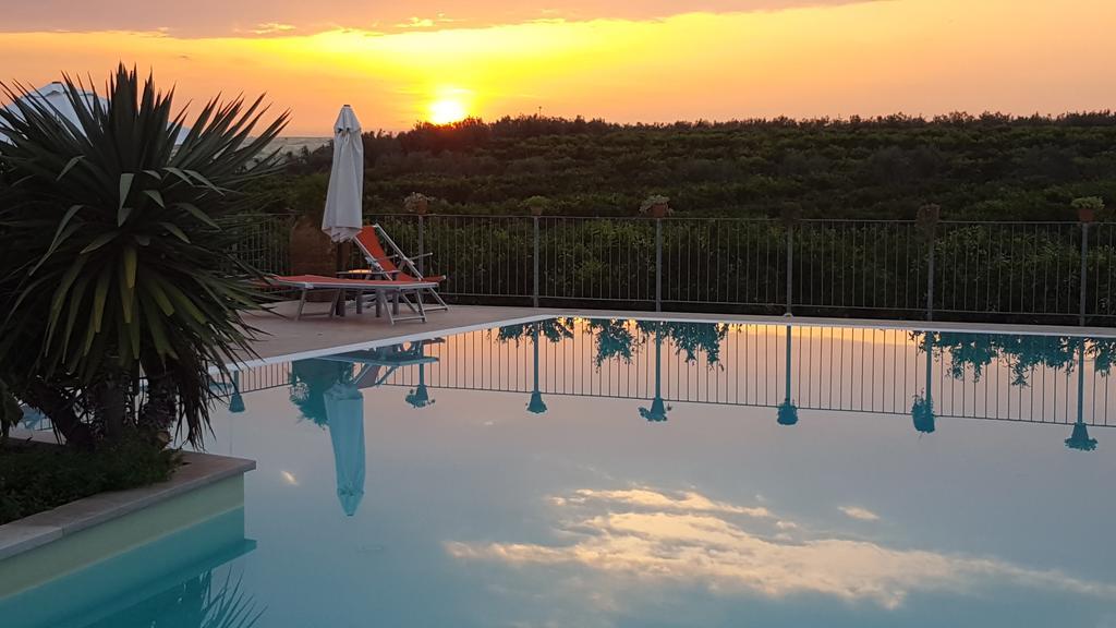 Agriturismo Donna Clementina Villa Castellaneta Marina Buitenkant foto